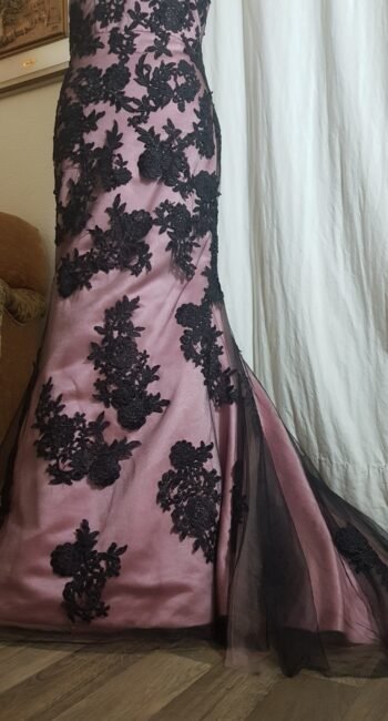 ⁦Lotus Dress فستان لوتيس⁩ - الصورة ⁦5⁩
