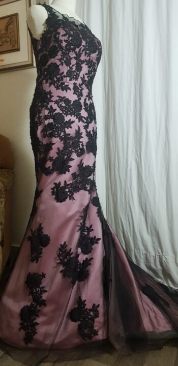 Lotus Dress فستان لوتيس