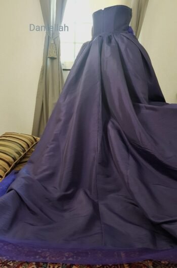 ⁦Lavender Dress فستان لافيندير⁩ - الصورة ⁦4⁩