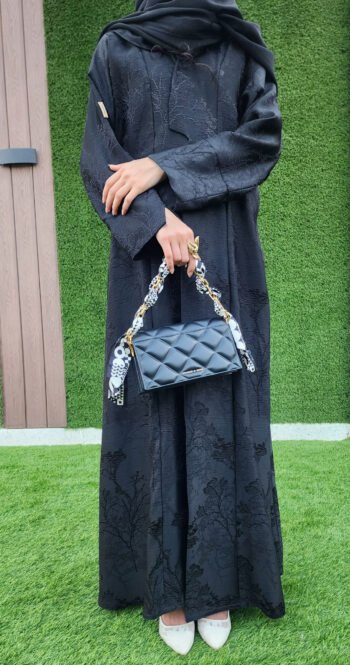 ⁦Rawnaq Abaya عباية رَونق⁩ - الصورة ⁦8⁩