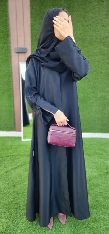 Sukoun Allail Abaya عباية سكون الليل